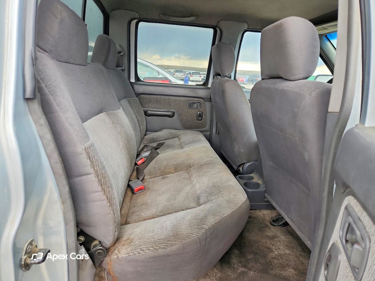 Nissan Navara (Frontier) 2000