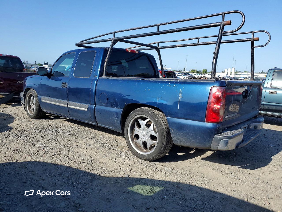 Chevrolet Silverado 2003