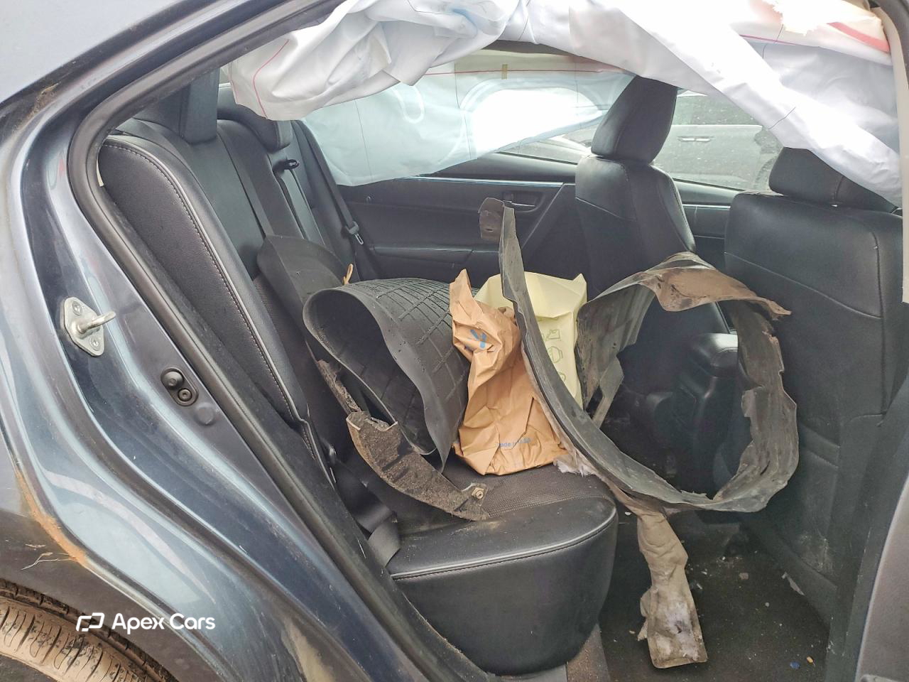 Toyota Corolla 2015