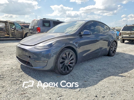 Tesla Model Y 2022 - Zdjęcie 1 z 14