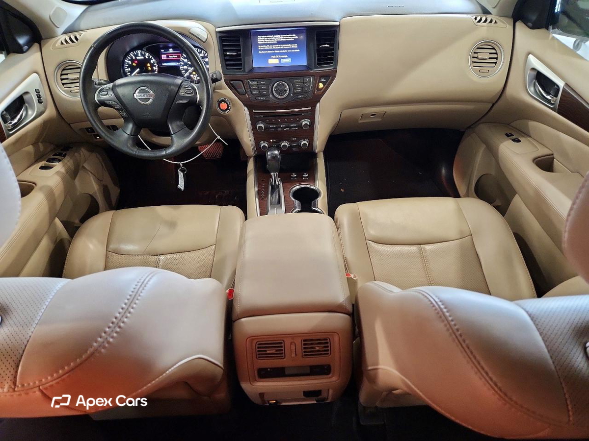 Nissan Pathfinder 2017