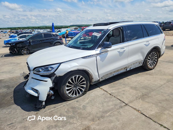 2022 Lincoln Aviator - Image 1 of 5