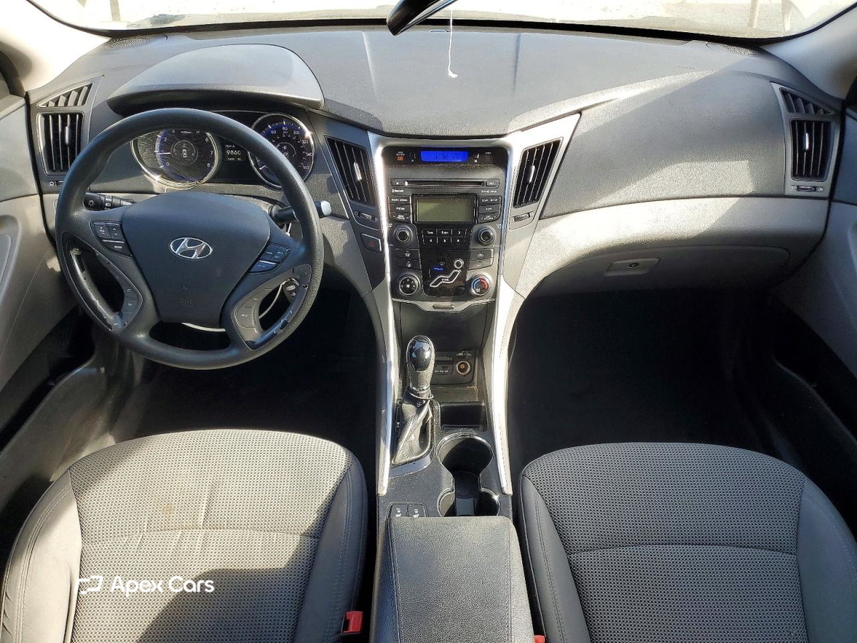 Hyundai Sonata 2013