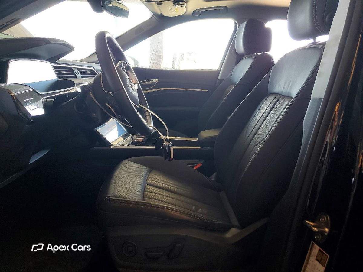 Audi e-tron 2022