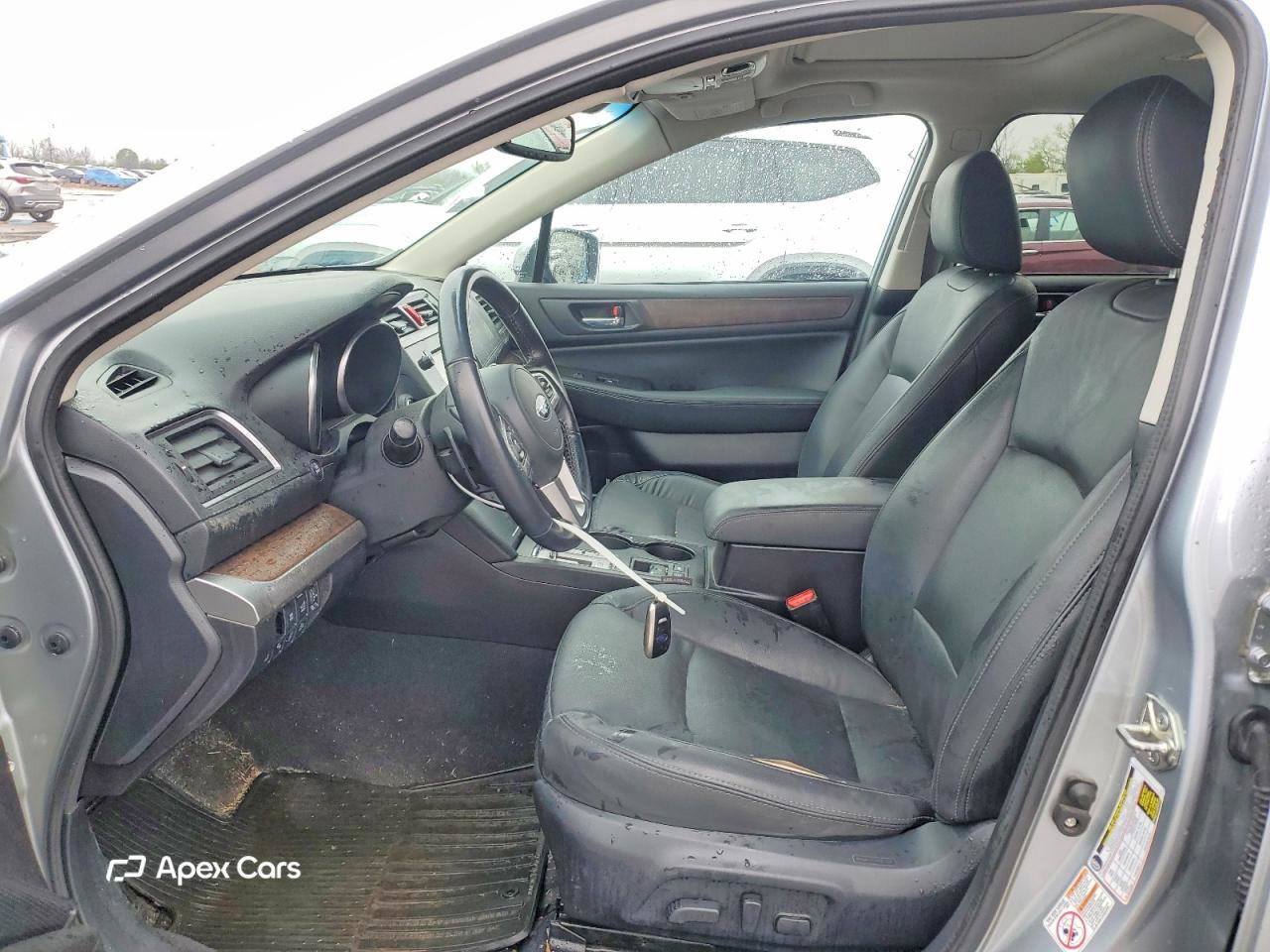 Subaru Outback 2016