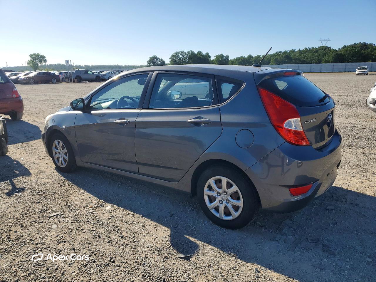 Hyundai Accent 2013