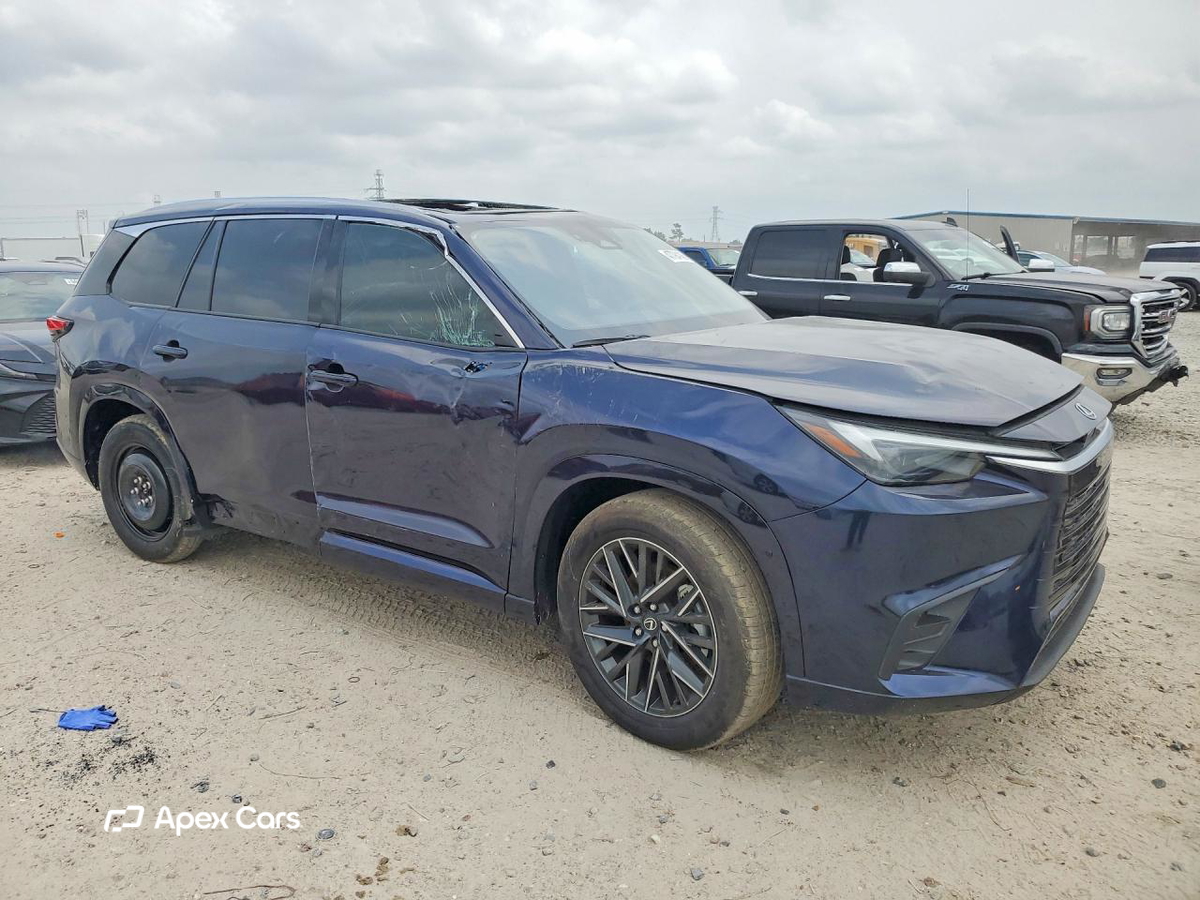 Lexus TX 2026