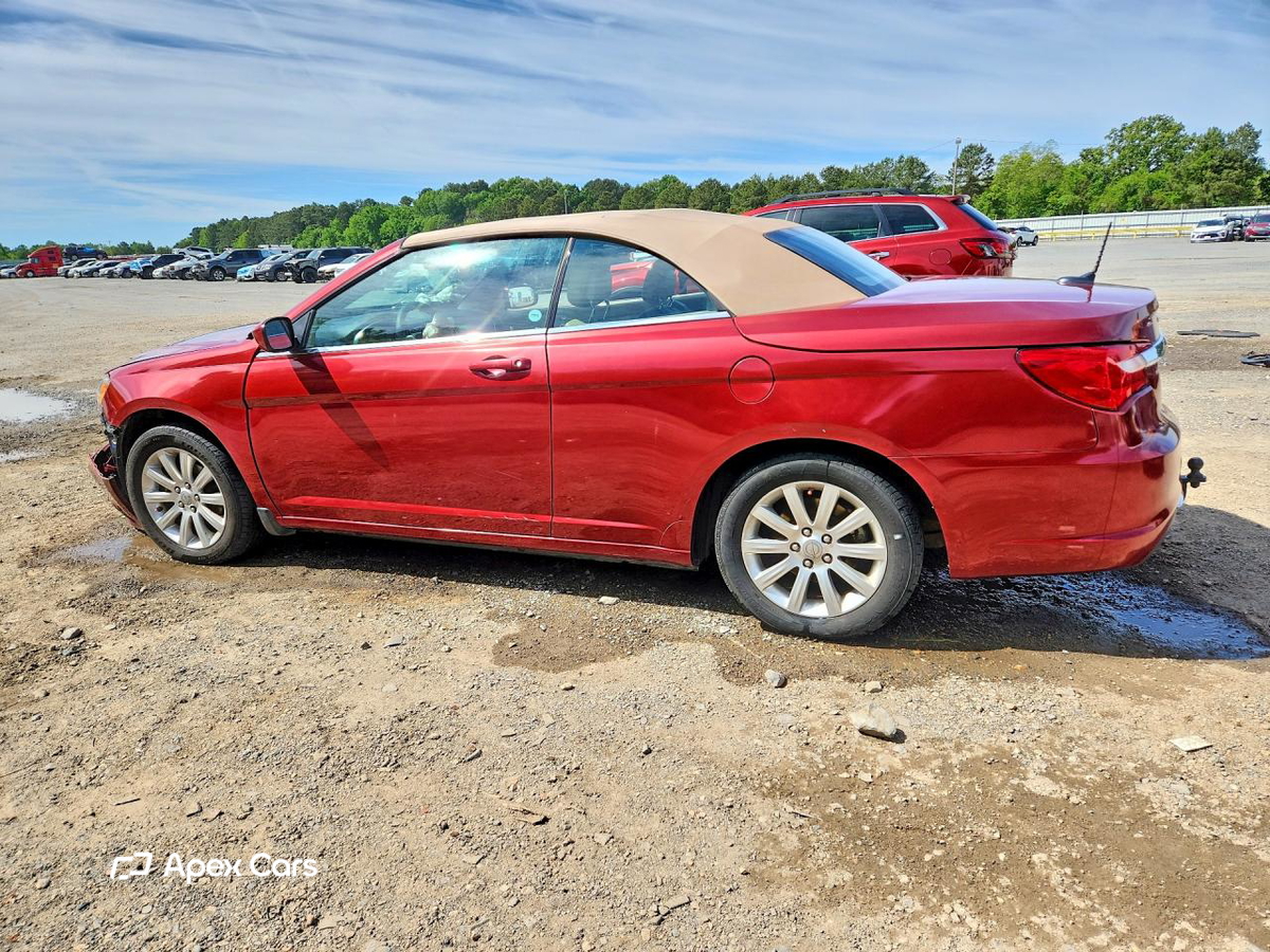 Chrysler 200 2013