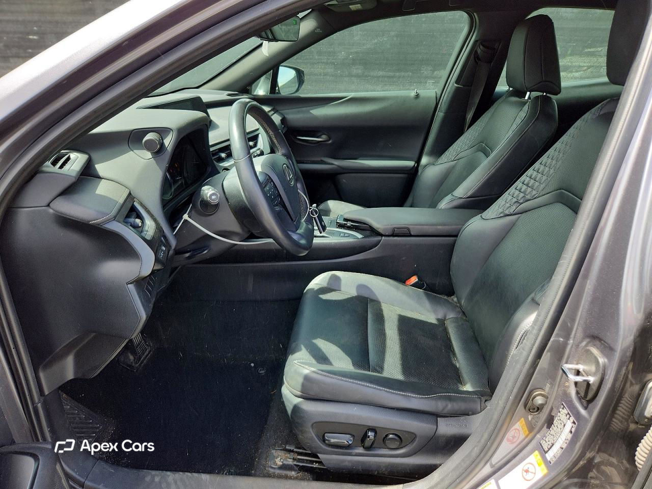 Lexus UX 2019