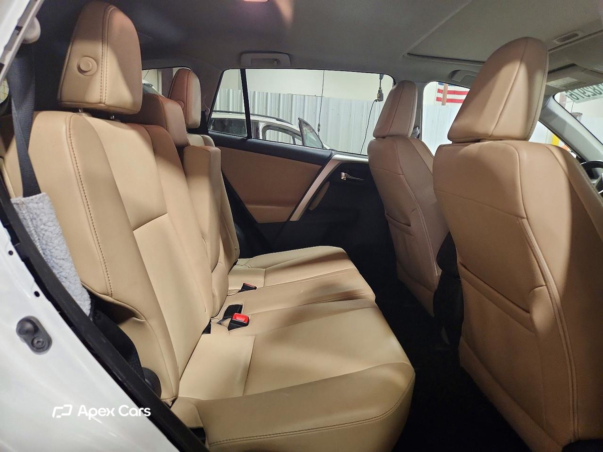 Toyota RAV 4 2014