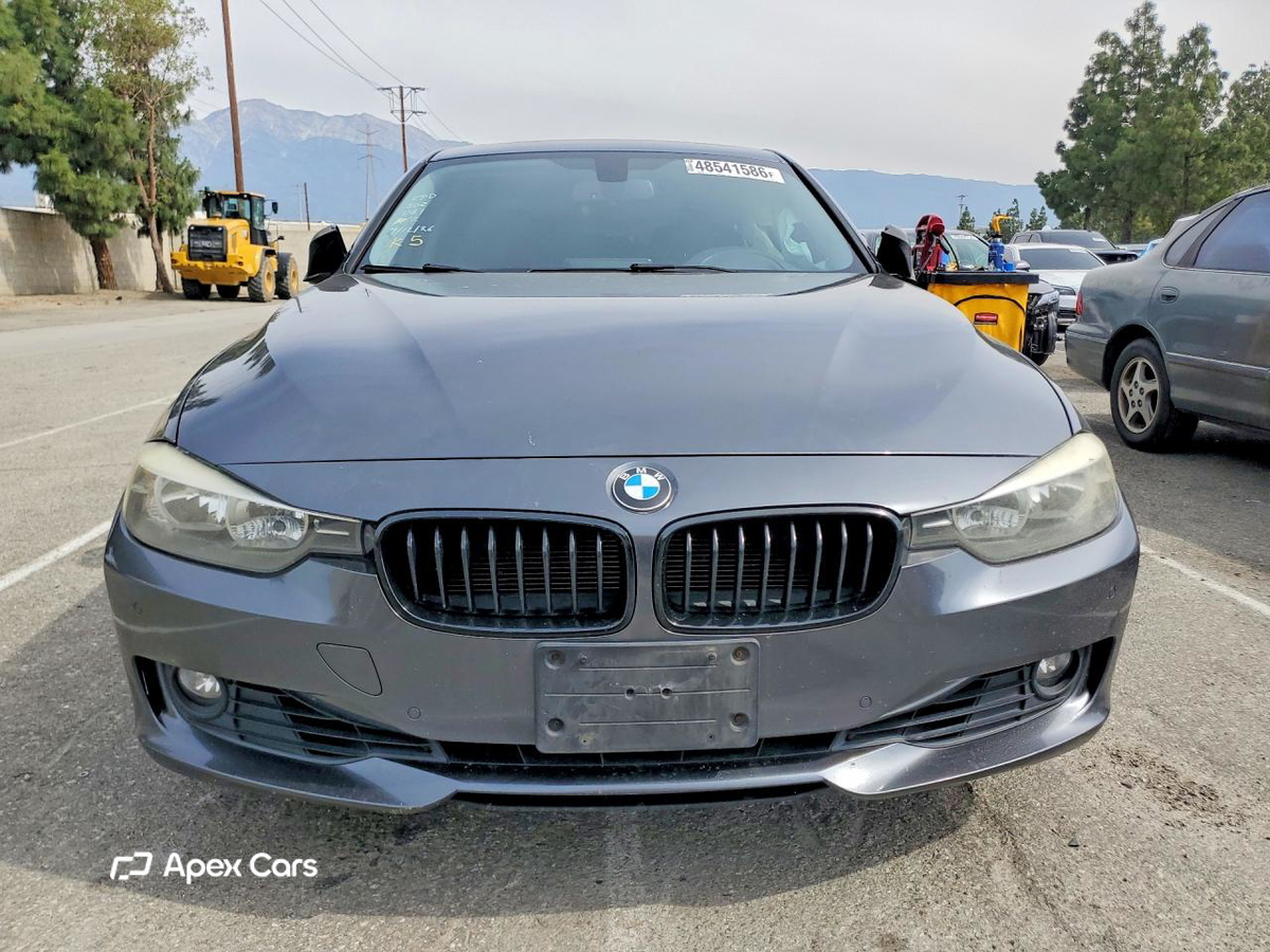 BMW Series 3 2015