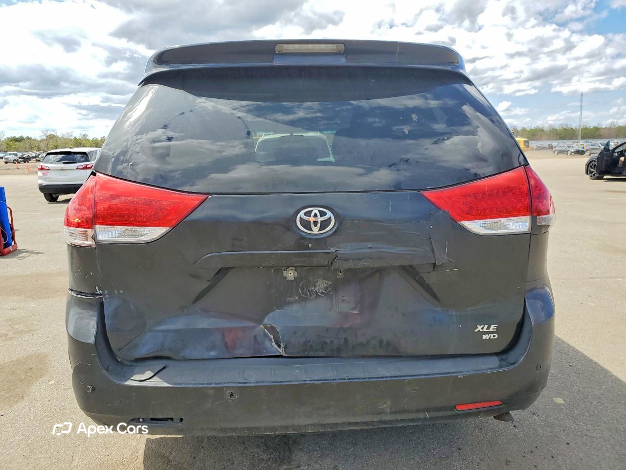 Toyota Sienna 2013