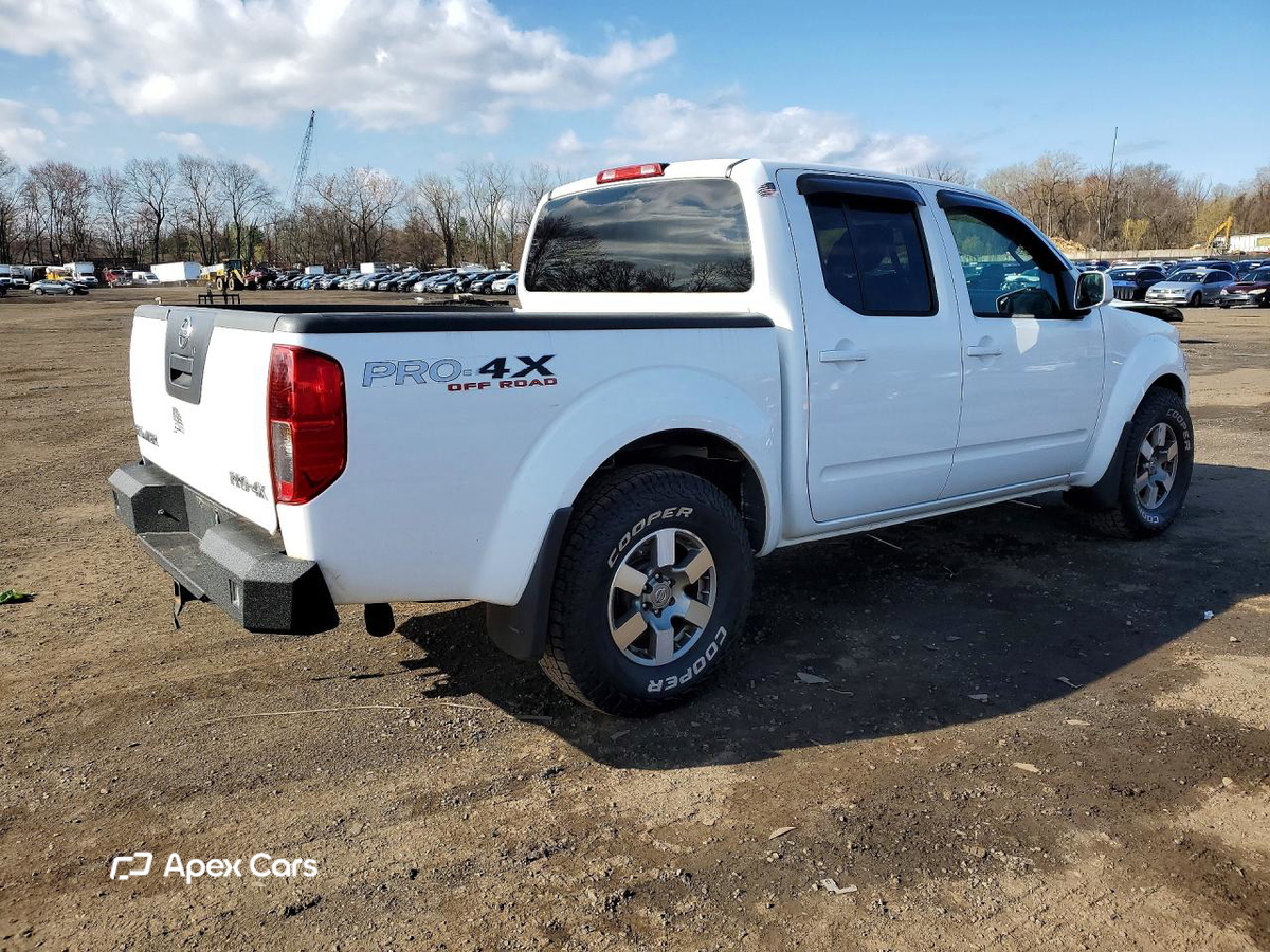 Nissan Navara (Frontier) 2012