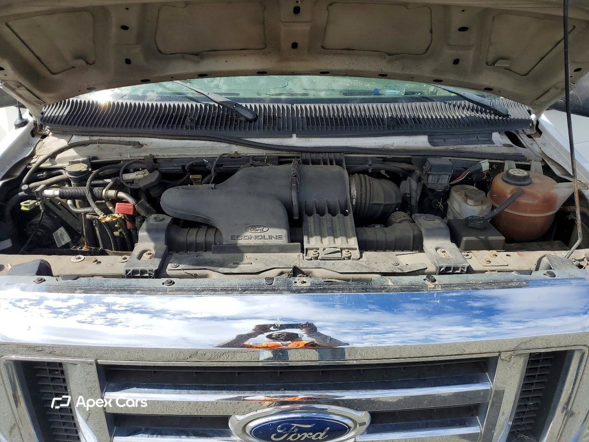 Ford Econoline 2008