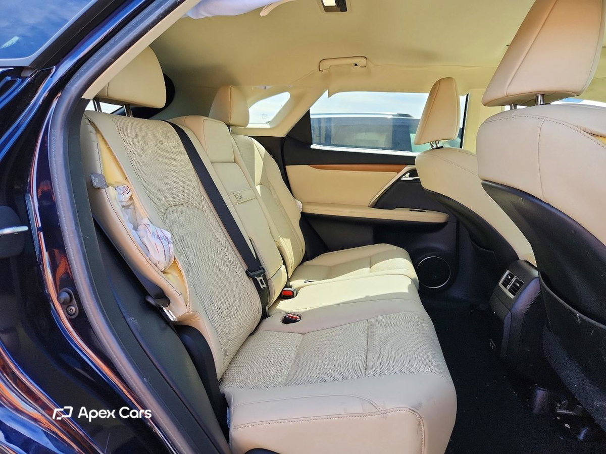 Lexus RX 2021