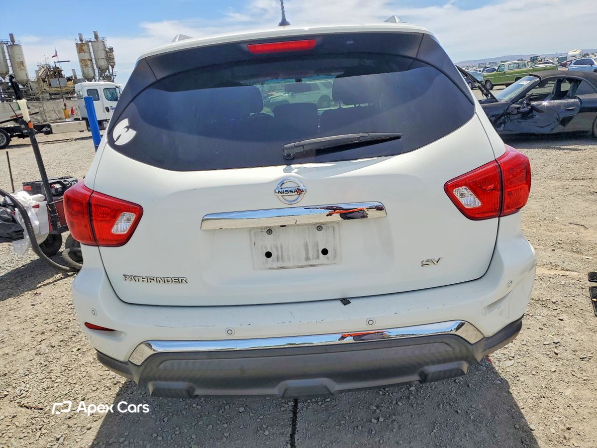 Nissan Pathfinder 2017