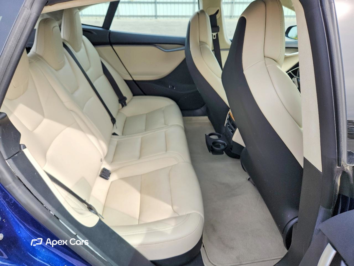Tesla Model S 2018