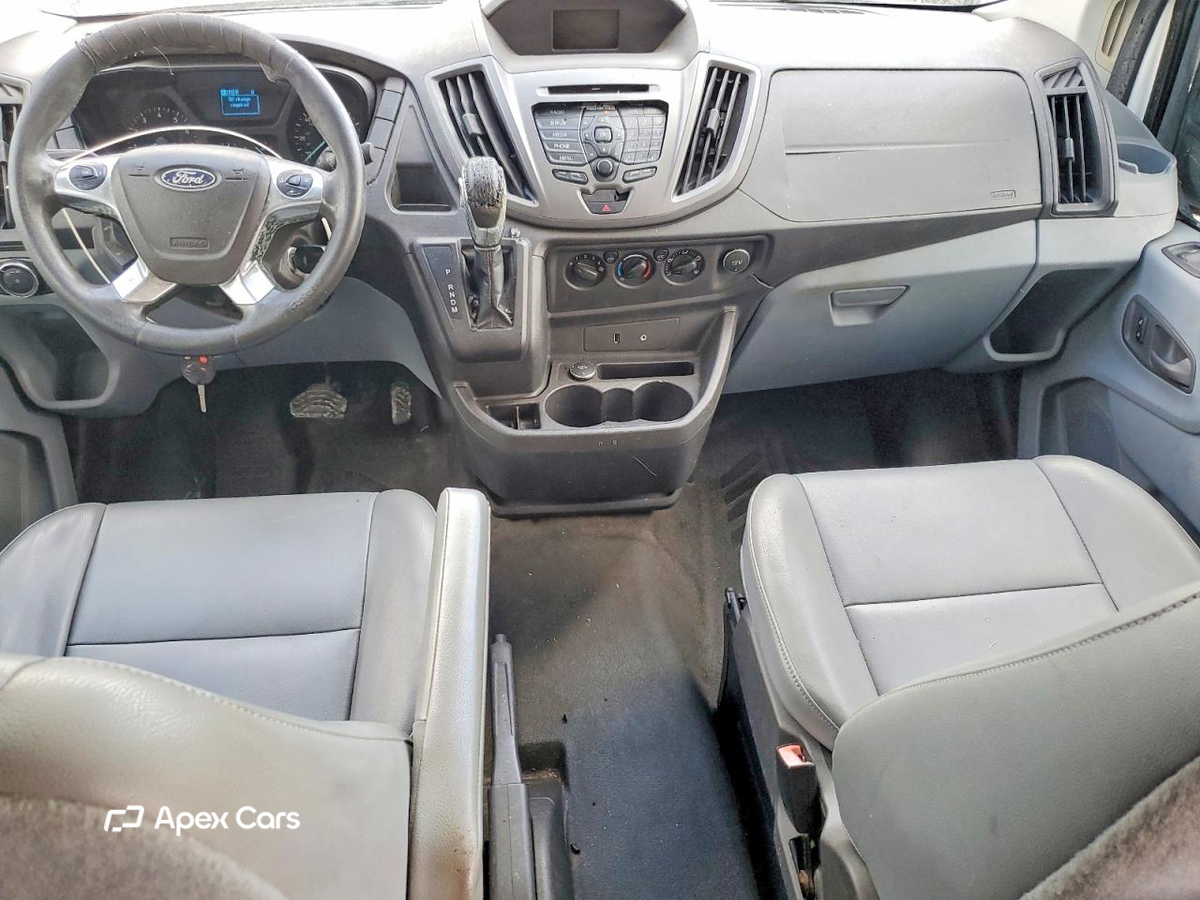 Ford Transit 2015