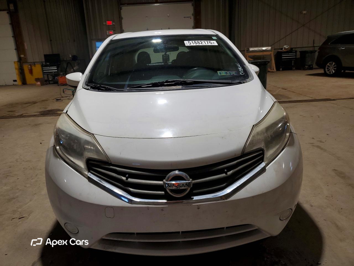 Nissan Versa 2016