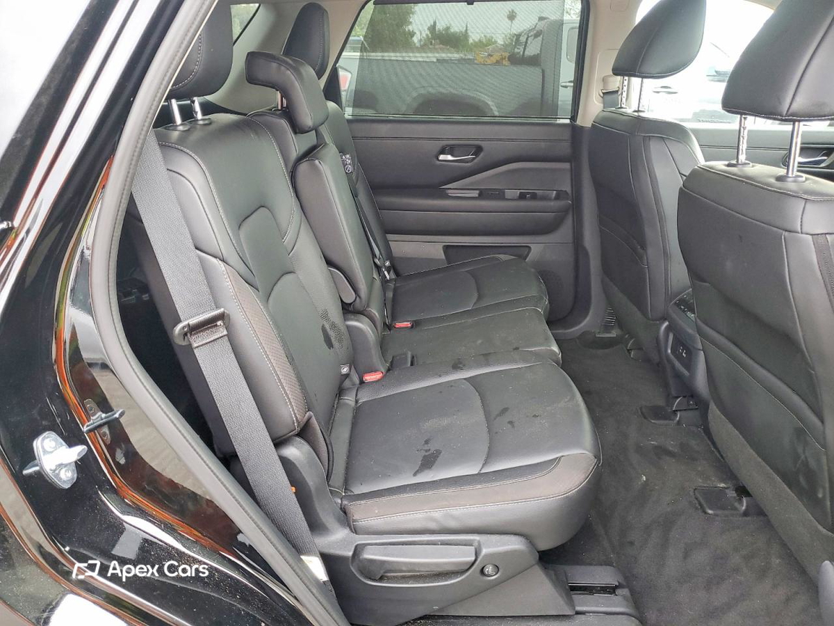 Nissan Pathfinder 2025