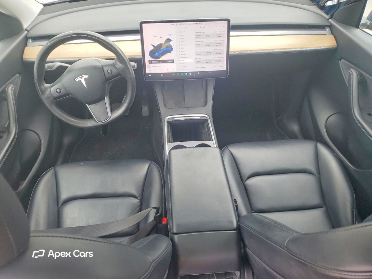 Tesla Model Y 2021