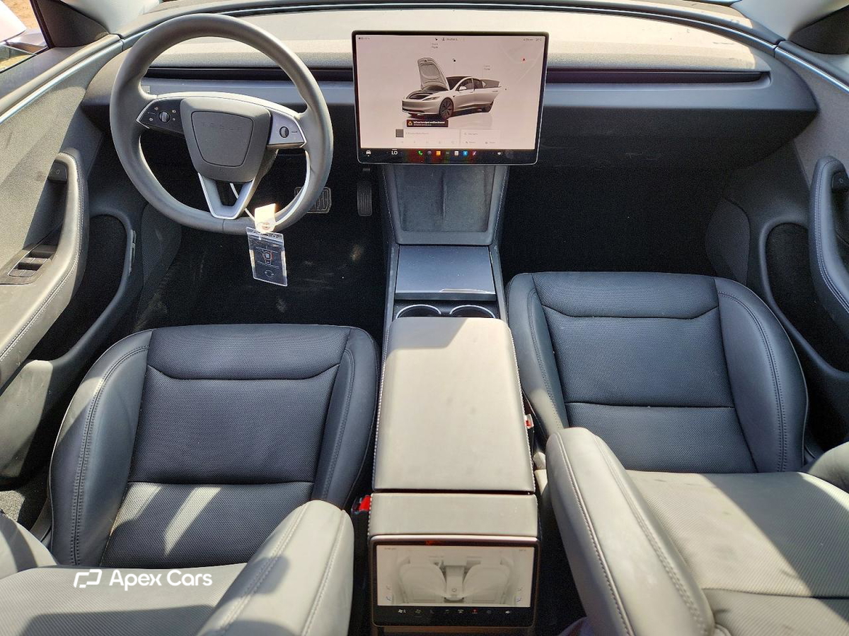 Tesla Model 3 2025