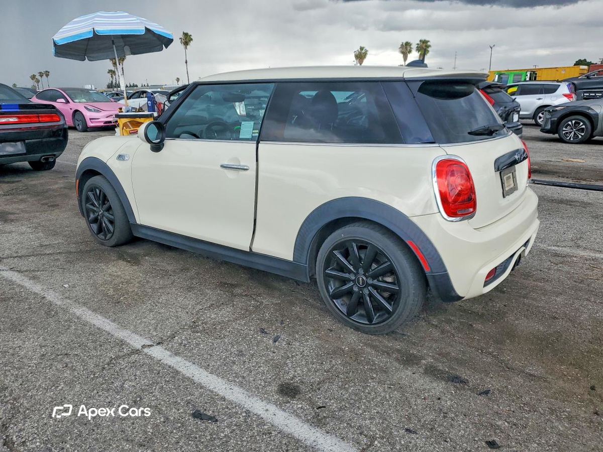MINI Cooper 2015