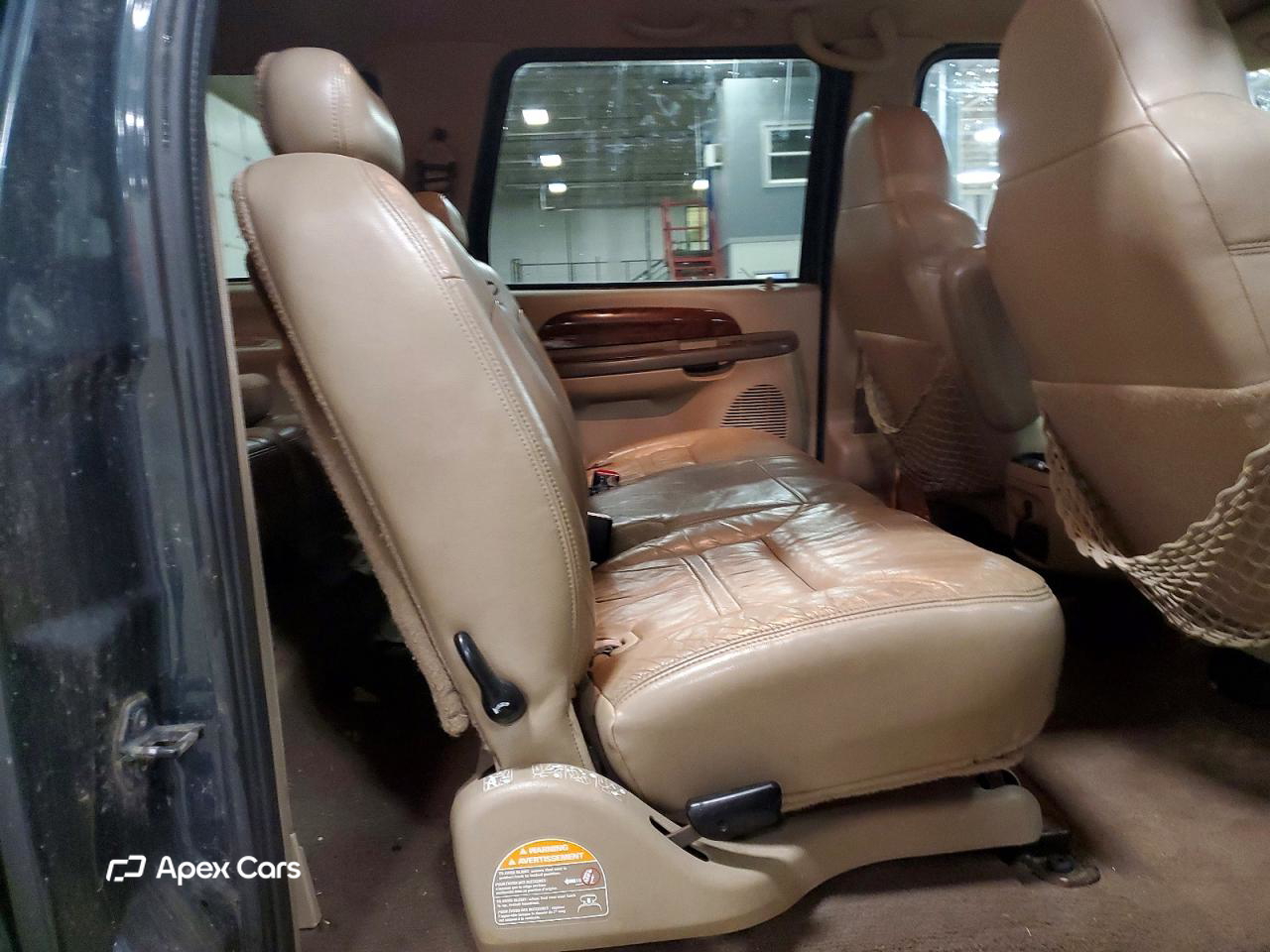 Ford Excursion 2000