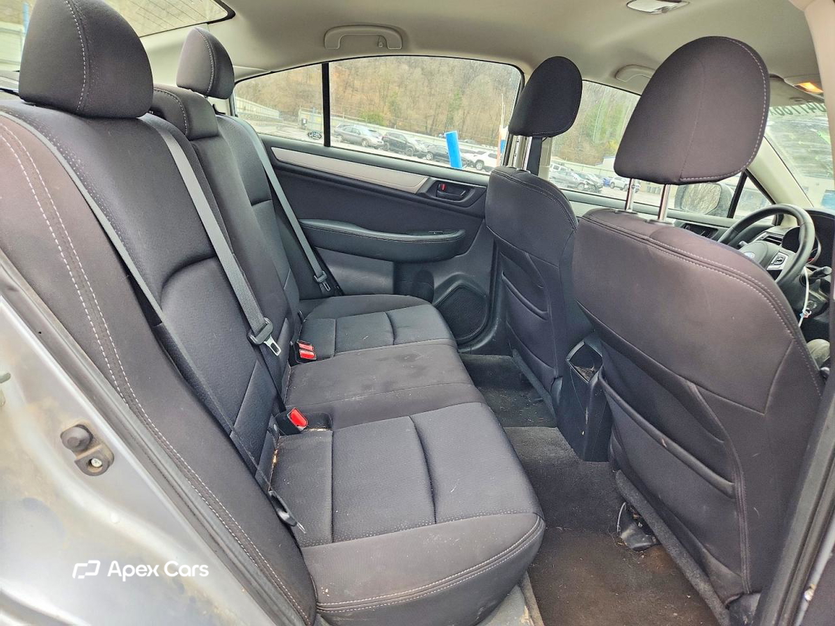 Subaru Legacy 2015