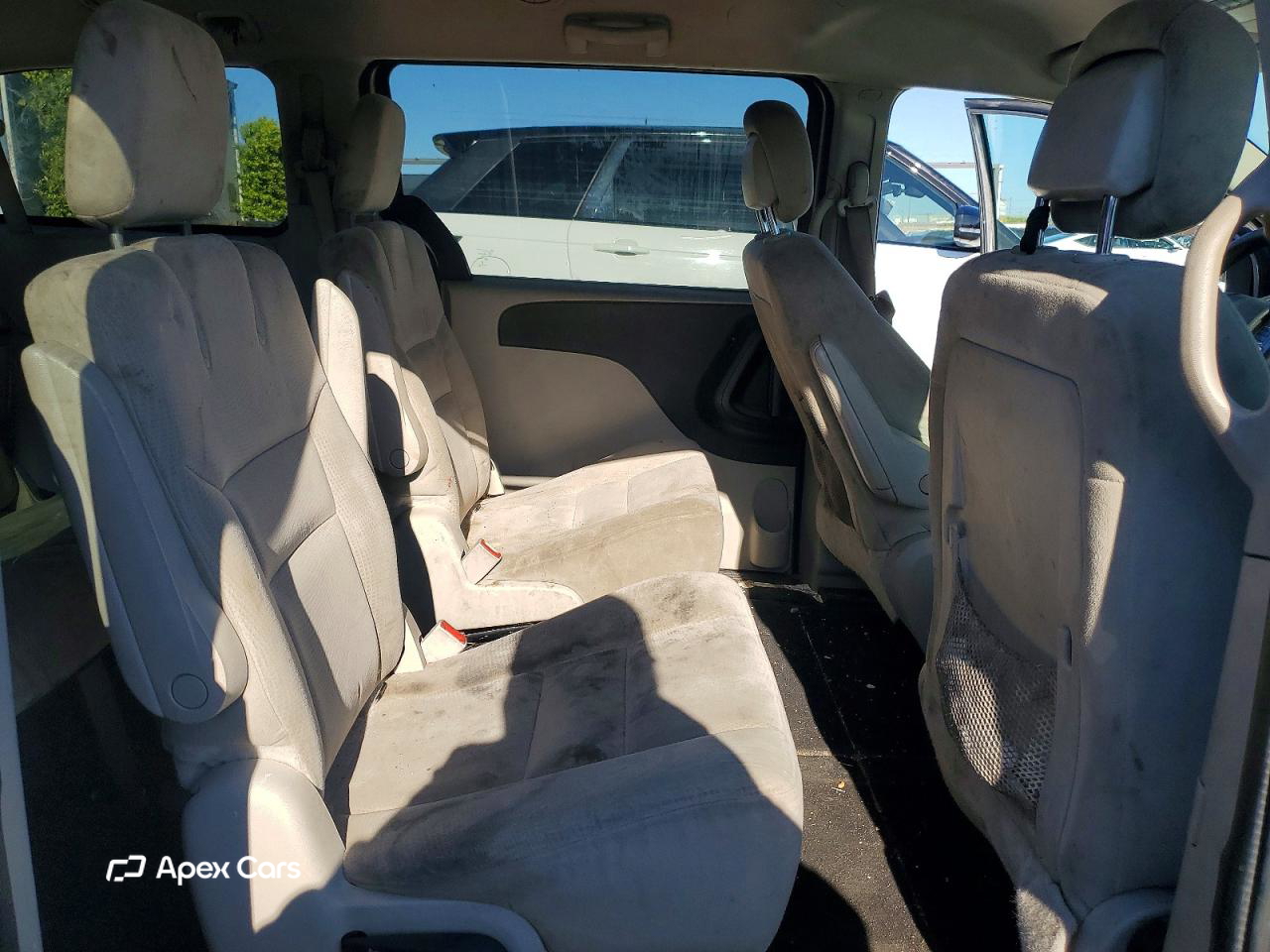 Dodge Caravan 2015