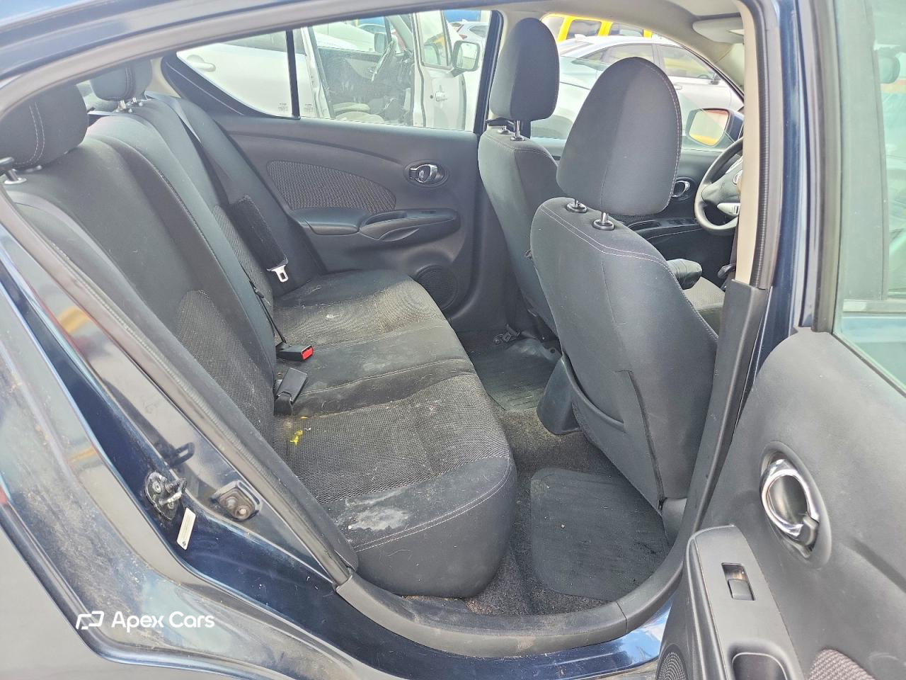 Nissan Versa 2016