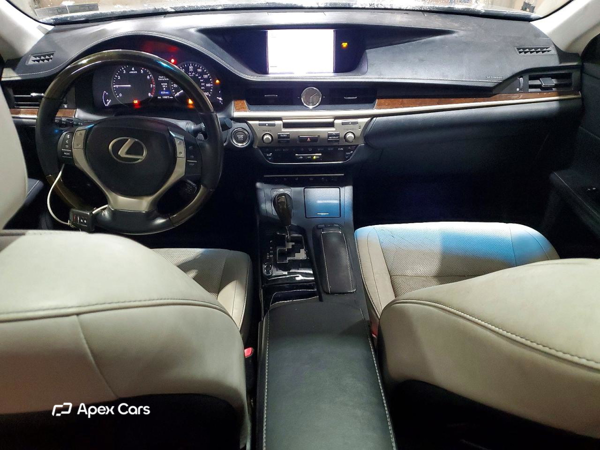 Lexus ES 2013
