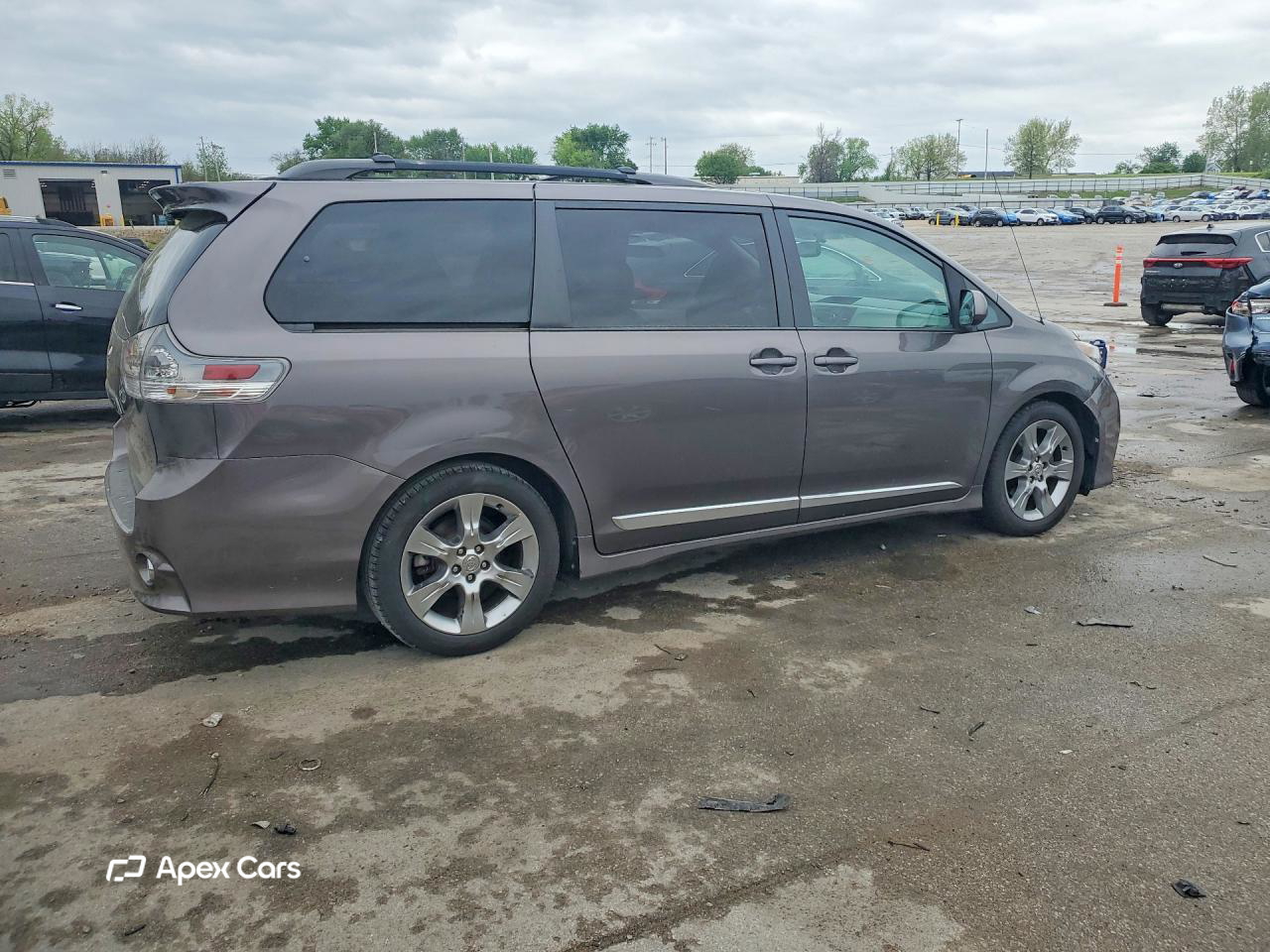 Toyota Sienna 2012
