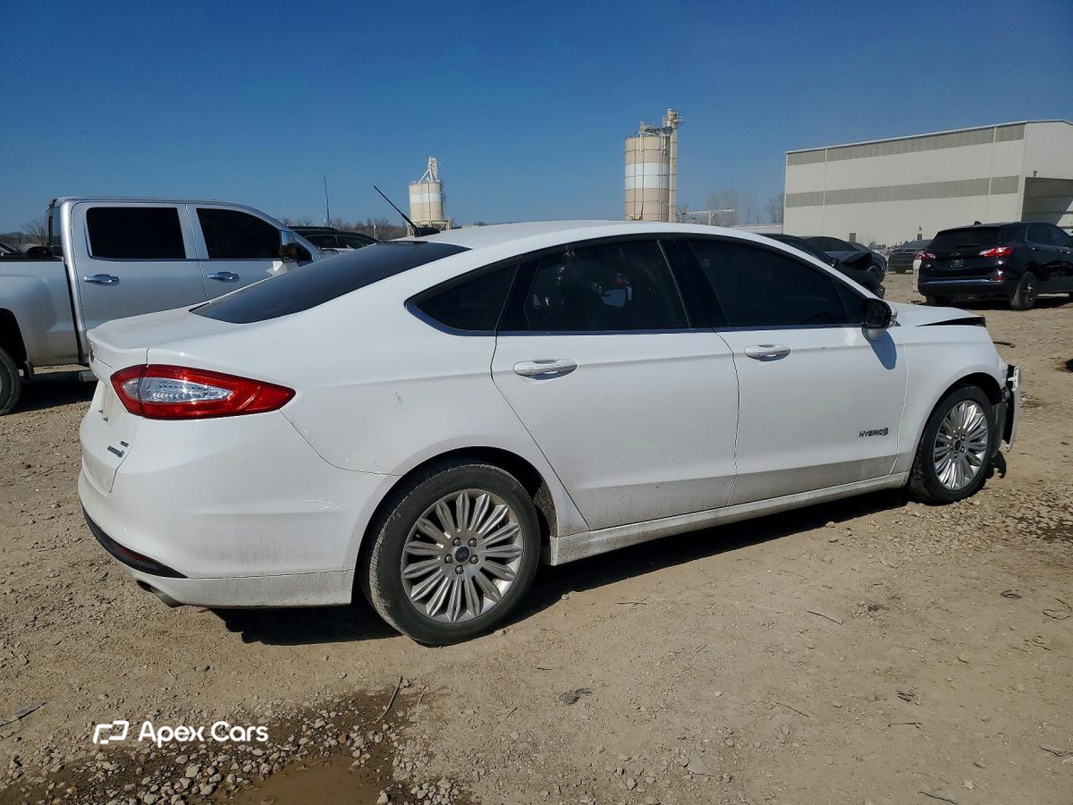 Ford Fusion 2016