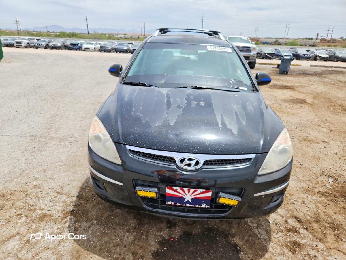 Hyundai Elantra 2012