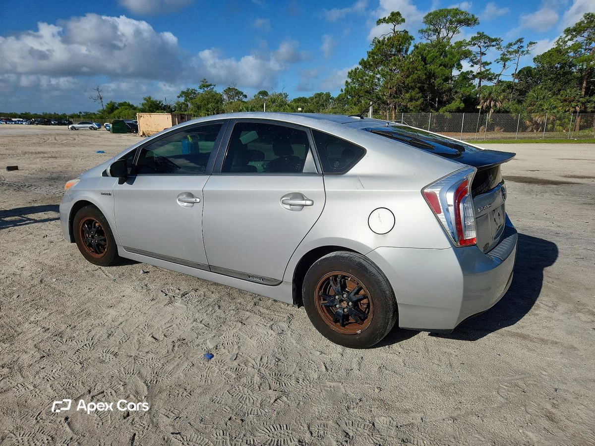 Toyota Prius 2012