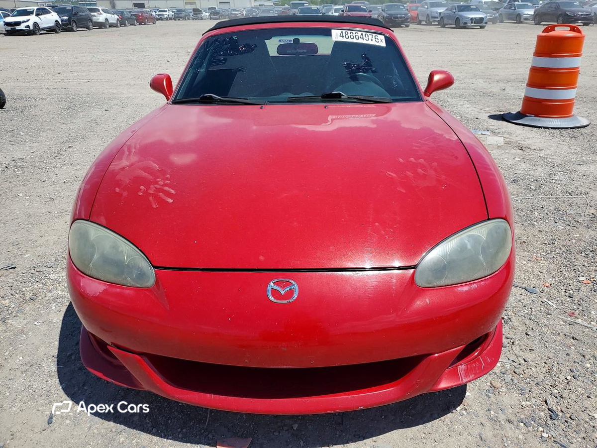 Mazda MX-5 2004