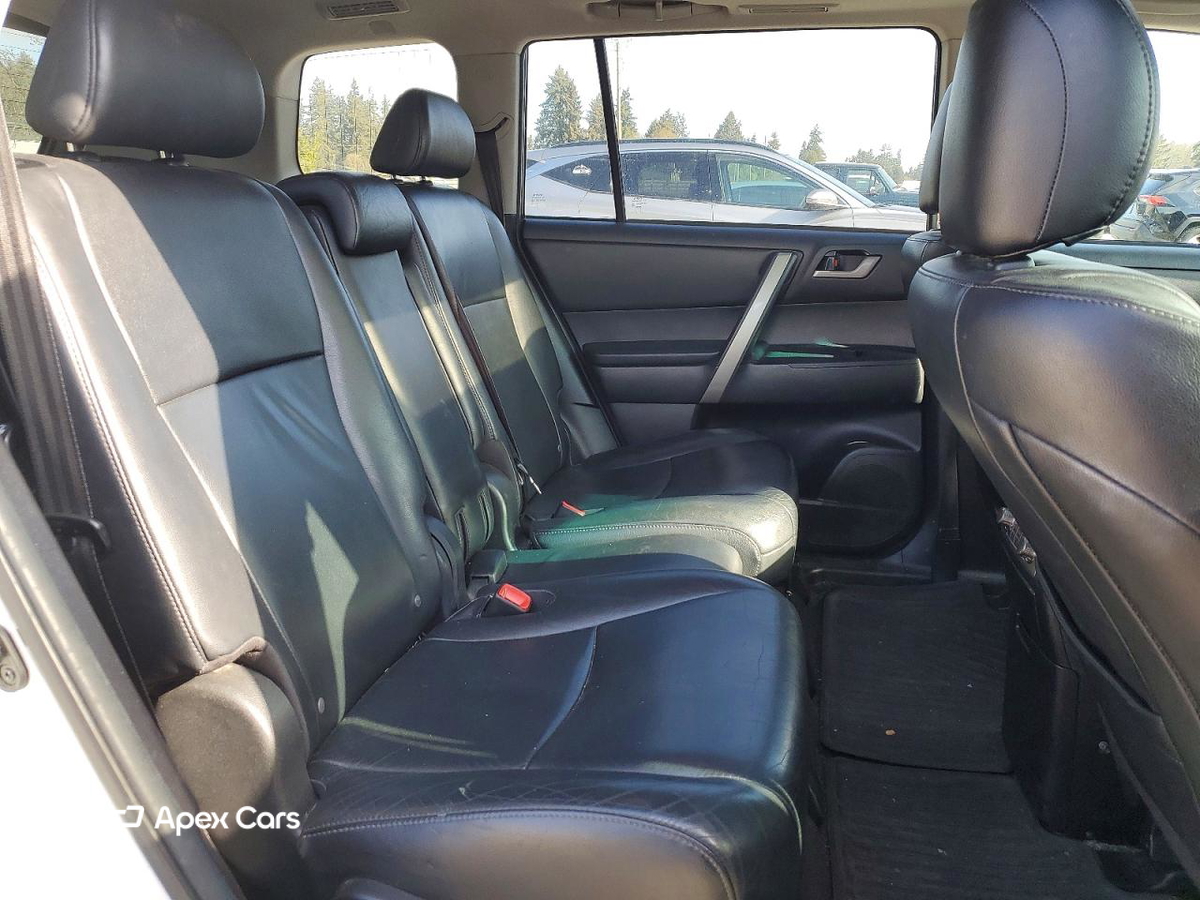 Toyota Highlander 2013