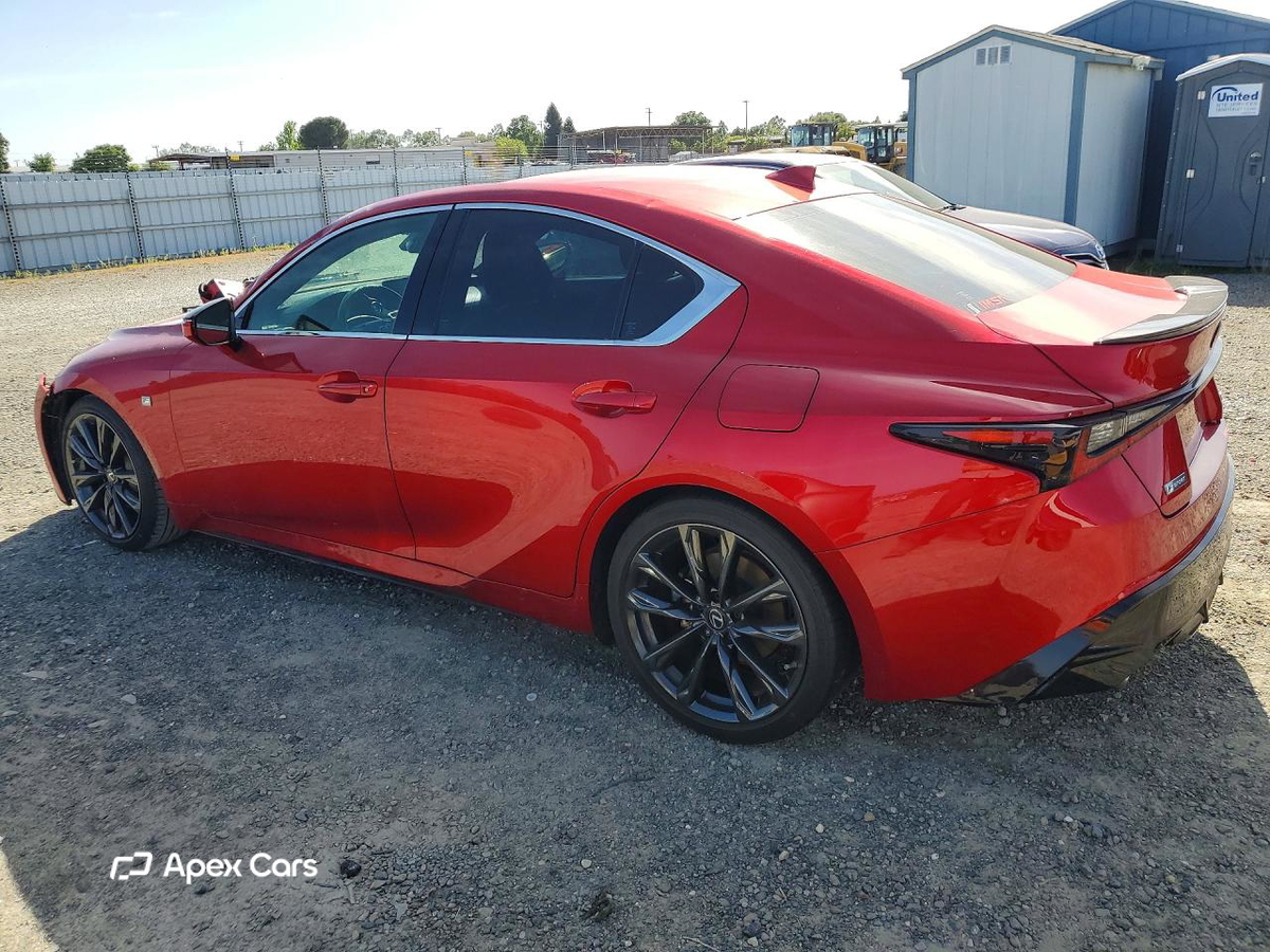 Lexus IS 2021