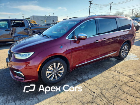 Chrysler Pacifica 2021 - Image 1 of 14