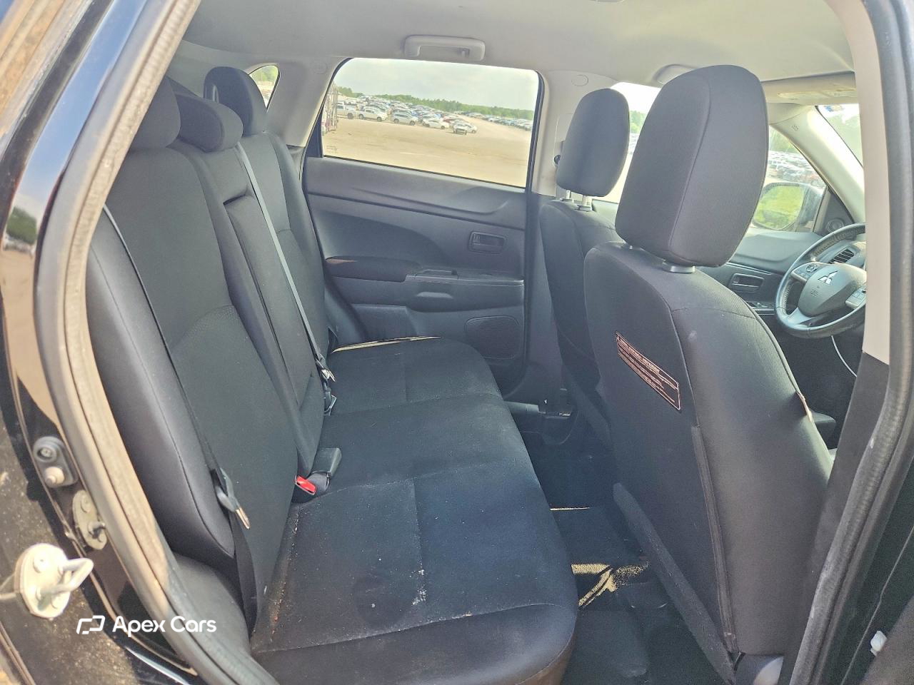 Mitsubishi Outlander 2015