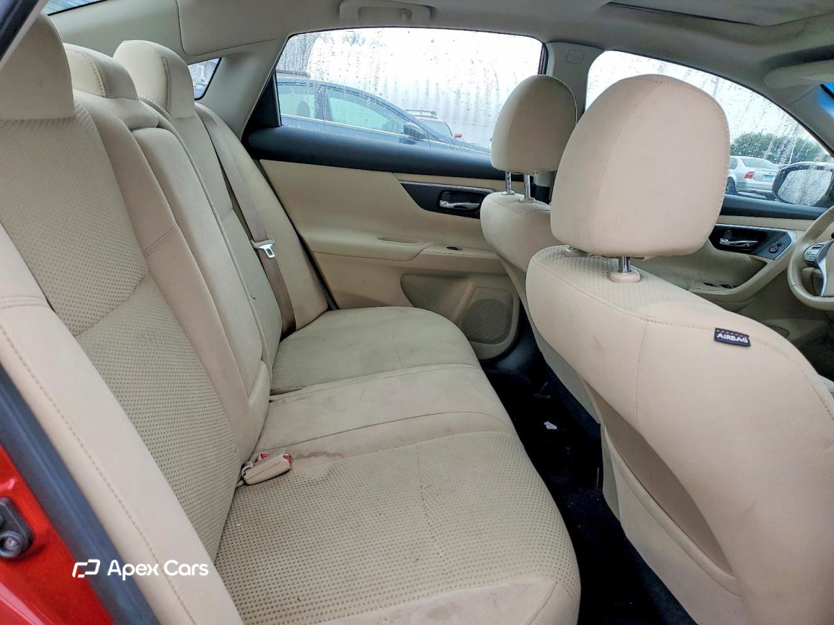Nissan Altima 2015
