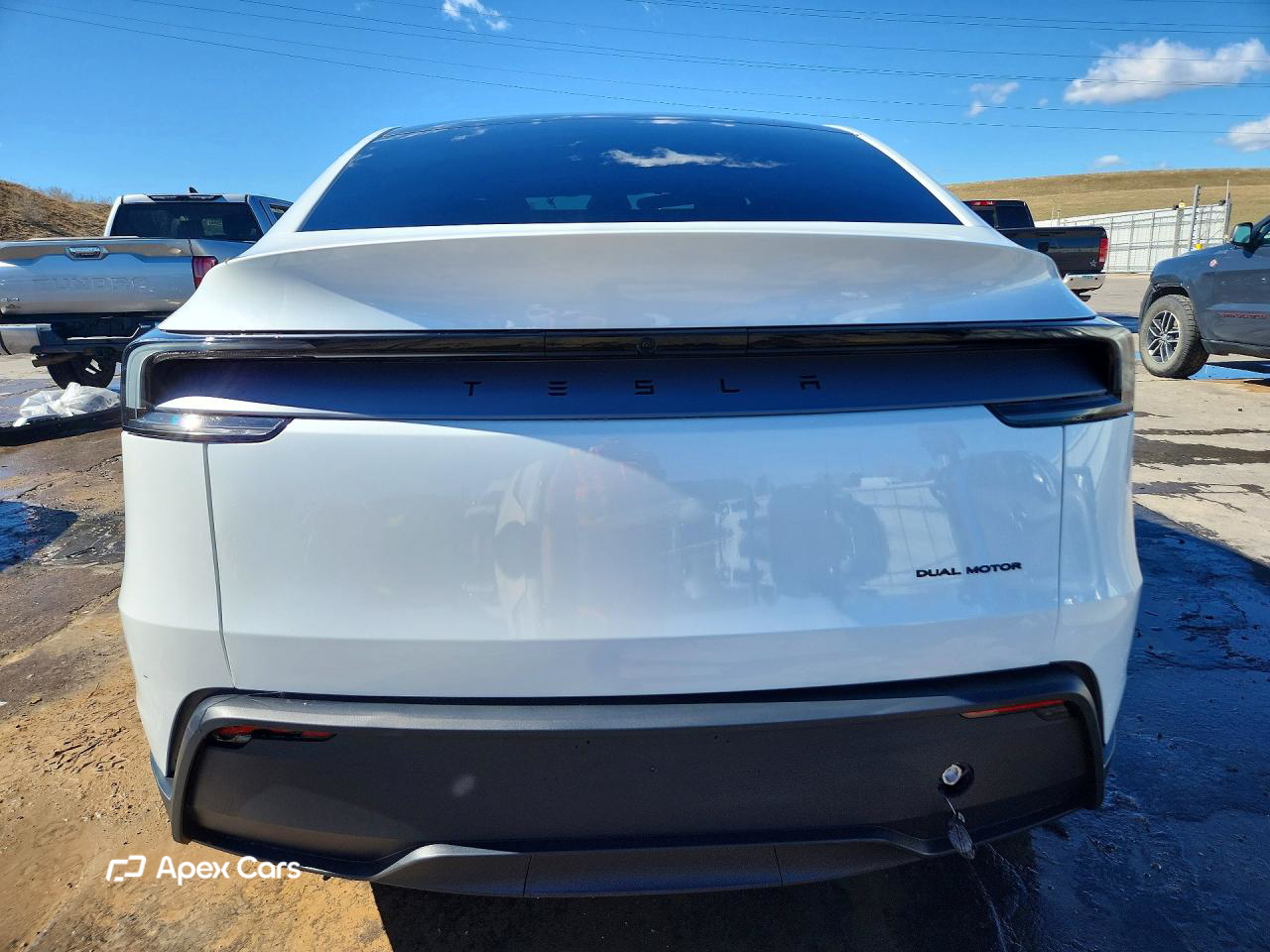 Tesla Model Y 2026