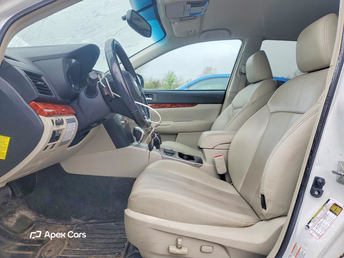 Subaru Outback 2012