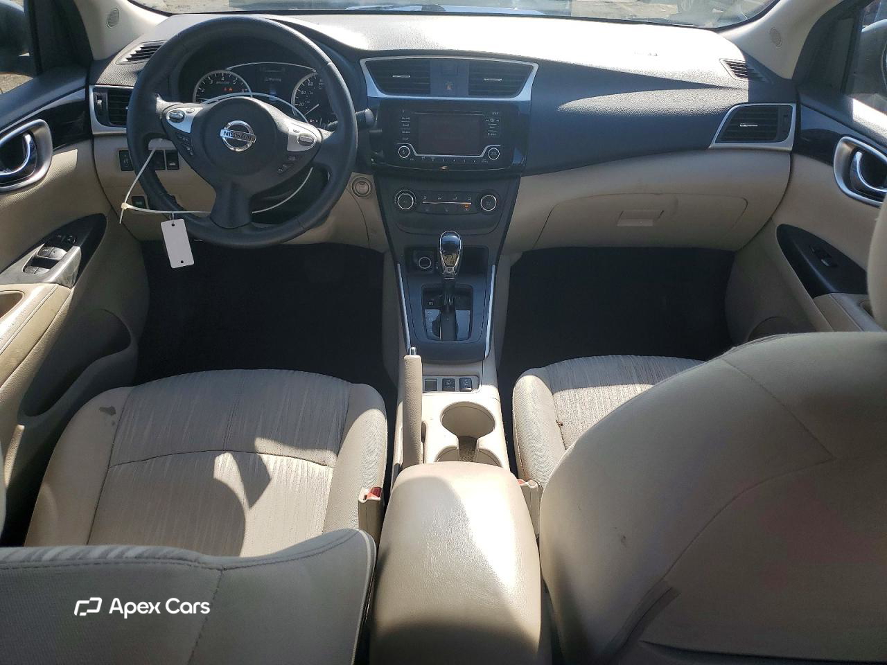 Nissan Sentra 2016