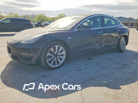 Tesla Model 3 2020 - Image 1 of 12