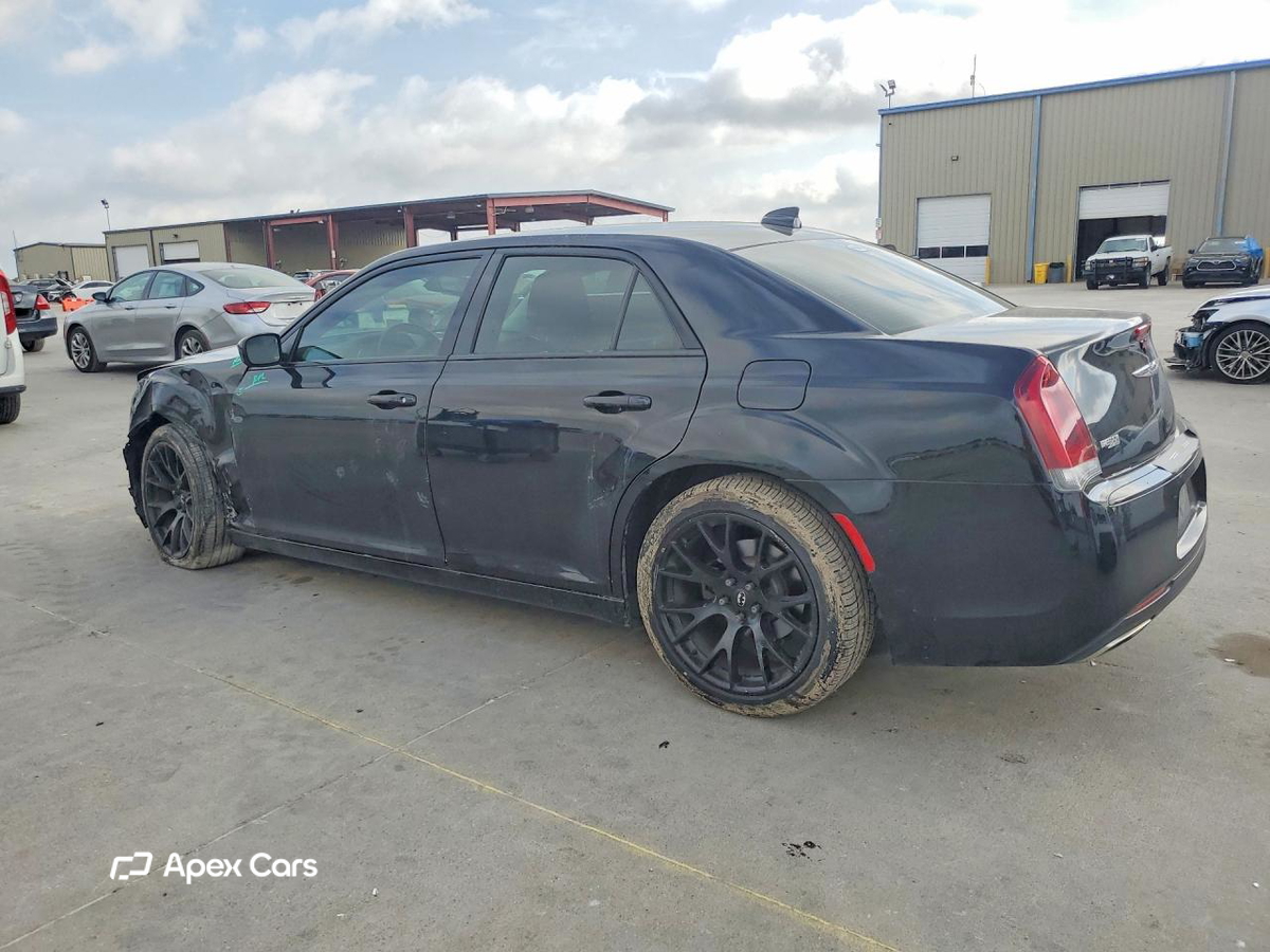 Chrysler 300 2019