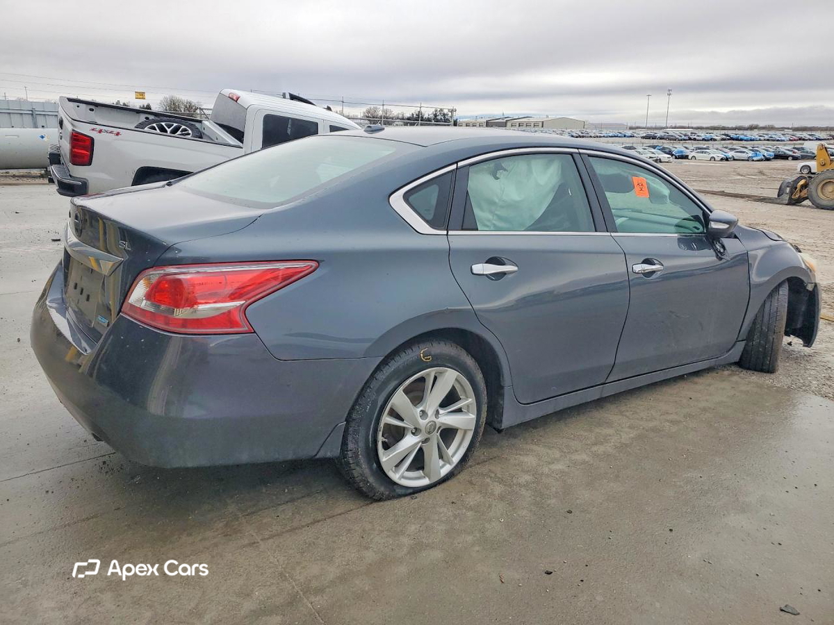 Nissan Altima 2013