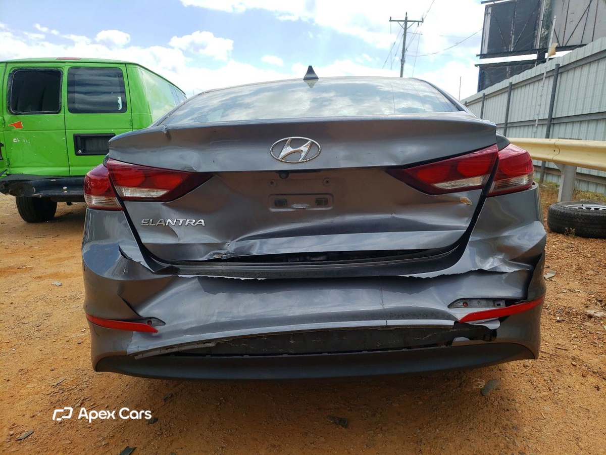 Hyundai Elantra 2018