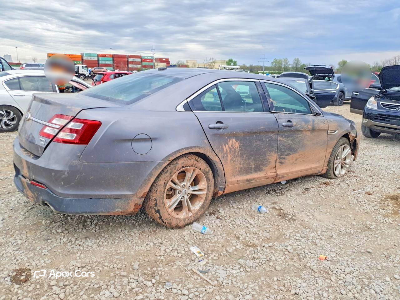 Ford Taurus 2013